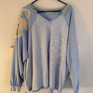 Blue Velvet Patchwork Sweatshirt with Floral Design, new, Medium